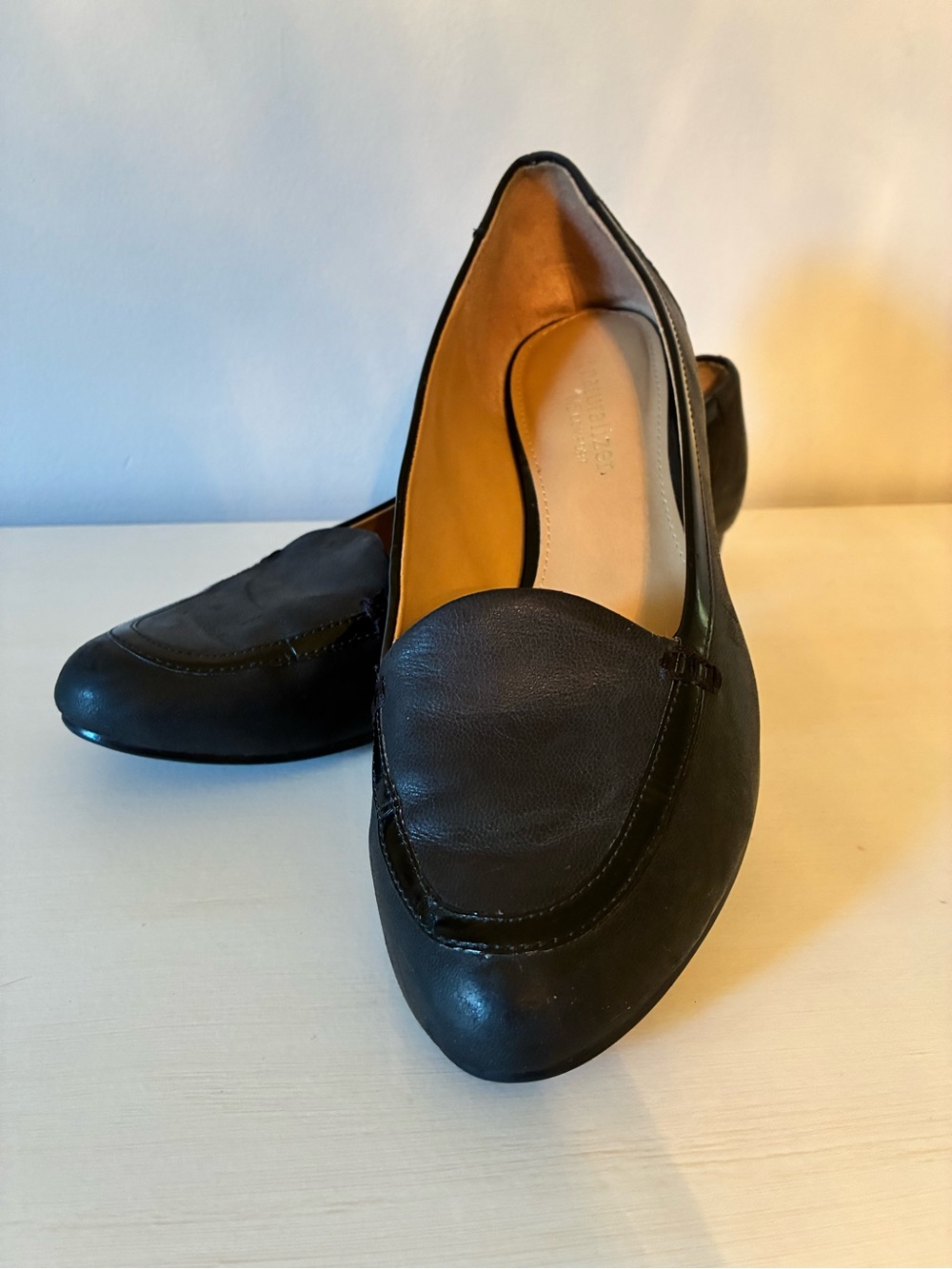 Naturalizer Black Leather Women's Loafers - EUC